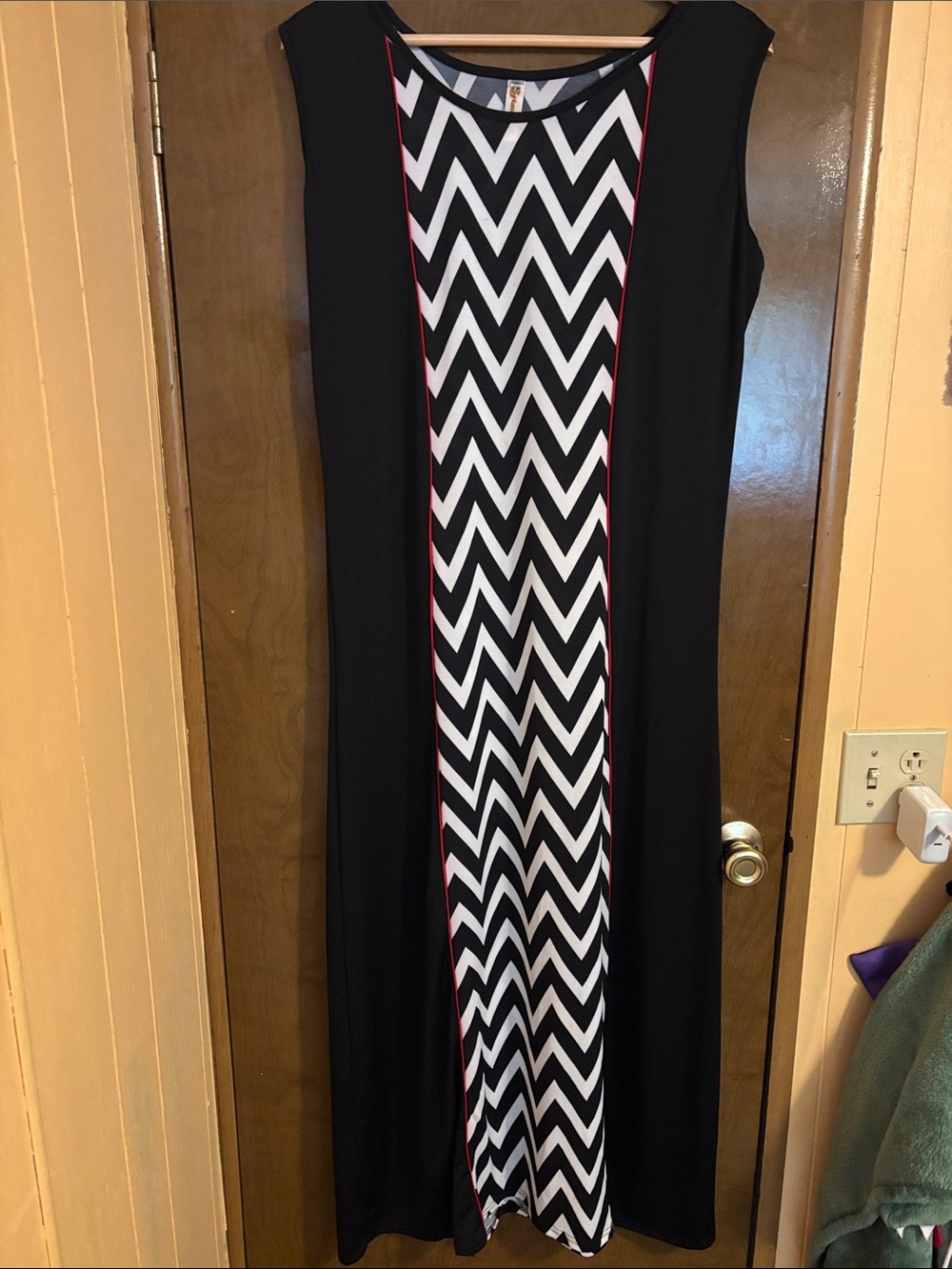 Black Chevron-Panel Sleeveless Maxi Dress with red Trim